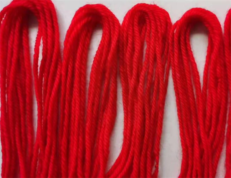 Acid red yarn
